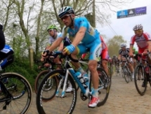 Состав «Астаны» на старте «Северных классик-2015»