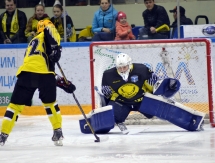 «Сарыарка» подарила болельщикам хоккейное шоу 