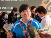 Мужская и женская сборные Казахстана стали чемпионами мира по тогызкумалаку