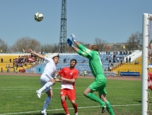 Фоторепортаж с матча Премьер-Лиги «Ордабасы» — «Кайсар» 0:0