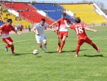 Фоторепортаж с матча Премьер-Лиги «Ордабасы» — «Кайсар» 0:0