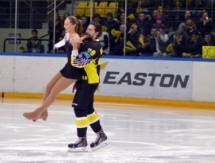 «Сарыарка» подарила болельщикам хоккейное шоу 