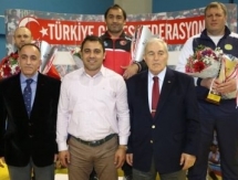 Казахстанские борцы стали третьими на турнире в Турции