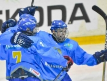 Фоторепортаж с матча первого дивизиона юниорского чемпионата мира Казахстан — Венгрия 6:5