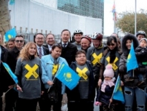 В Нью-Йорке завершился велопробег «Bike Away the Atomic Bomb»