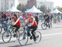 Праздничный велопробег собрал сотни жамбылцев