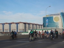 В Астане в честь Дня Победы прошел велопробег сотрудников столичного ДВД