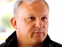 Главный тренер «Горняка» Евгений Зиновьев продлил контракт с клубом