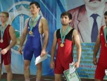 В Шымкенте стартовал международный турнир по греко-римской борьбе