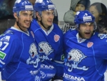 Легионерам «Барыса» вручили приз — лучшая тройка КХЛ