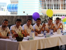 Футболисты «Тобола» помогли в благотворительном проекте «Жизнь на ладони»