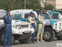 В Мангистау продолжается первый казахстанский ралли-рейд «Rally Kazakhstan — 2015»