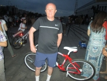 Как проходил ночной велопробег в Алматы