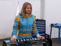 Astana Motorsports показывает лидерский темп в «Формуле 3»