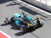 Astana Motorsports показывает лидерский темп в «Формуле 3»