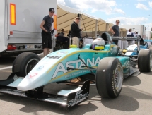 Astana Motorsports показывает лидерский темп в «Формуле 3»