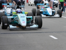Astana Motorsports показывает лидерский темп в «Формуле 3»