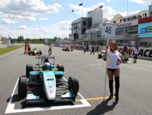 Astana Motorsports показывает лидерский темп в «Формуле 3»