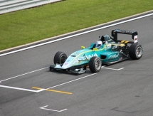 Astana Motorsports показывает лидерский темп в «Формуле 3»