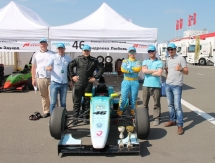 Astana Motorsports показывает лидерский темп в «Формуле 3»