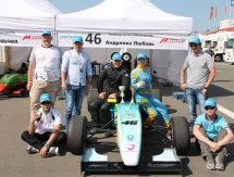 Astana Motorsports показывает лидерский темп в «Формуле 3»