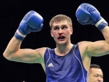 Пинчук победил алжирца в AIBA Pro Boxing