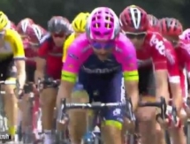 Видео финиша второго этапа велогонки «Критериум дю Дофине» с участием гонщиков «Астаны»