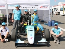 Astana Motorsports показывает лидерский темп в «Формуле 3»