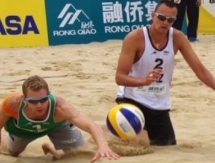 Казахстанская пара неудачно выступила на турнире по пляжному волейболу