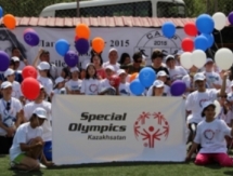 В Алматы открылся летний спортивно-оздоровительный лагерь для атлетов «Special Olympics»