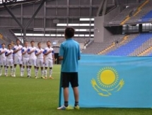 Казахстанцы стартовали с победы на Кубке Президента