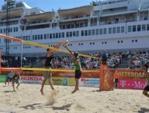 Дьяченко и Сидоренко уступили американцам на чемпионате мира по пляжному волейболу