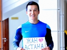 Хоккеисты «Барыса» поздравляют Астану