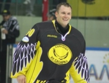 Владимир Ковач тренируется с «Темиртау»