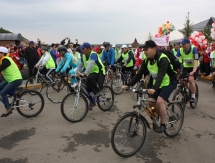 Более 100 миллионов тенге собрал благотворительный велопробег «Rixos Borovoe 2015» с участием Александра Винокурова