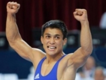 Санаа и Ниязбеков — в мировом рейтинге вольной борьбы