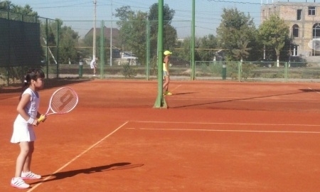 В Шымкенте стартовал турнир по теннису «Shymkent Masters» 