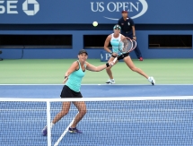 Фоторепортаж с финала «US Open» Шведова/Дельаква — Хингис/Мирза 3:6, 3:6