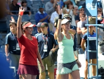 Фоторепортаж с финала «US Open» Шведова/Дельаква — Хингис/Мирза 3:6, 3:6