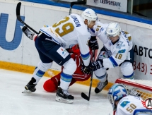 Фоторепортаж с матча КХЛ «Автомобилист» — «Барыс» 2:1 Б