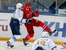 Фоторепортаж с матча КХЛ «Автомобилист» — «Барыс» 2:1 Б