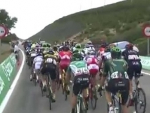 Видео финиша 14-го этапа «Вуэльты Испании» с участием гонщиков «Астаны»