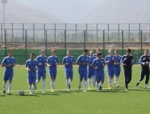 Юношеская сборная Казахстана начала подготовку в отборочным матчам