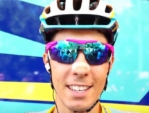 Велокоманда «Astana Pro Team» поддержала «Астану» перед игрой с «Бенфикой» 