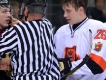 Видеообзор матча ВХЛ «Сарыарка» — «Молот-Прикамье» 3:2 Б