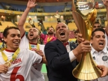 Какау получил приз как лучшему тренеру прошлого сезона