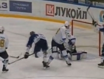 Видео шайб матча КХЛ «Торпедо» — «Барыс» 2:0