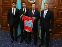 Адильбек Джаксыбеков встретился с велокомандой «Астана»