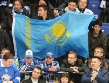 Мажилис одобрил поправки, ужесточающие правила поведения на стадионах