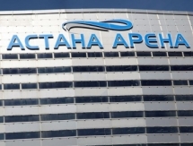 Звезды казахстанской эстрады сыграют со спортсменами в большой футбол